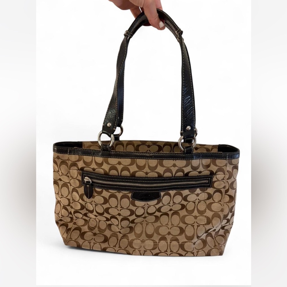 Vintage Coach Brown and Black Signature Tote Bag!!